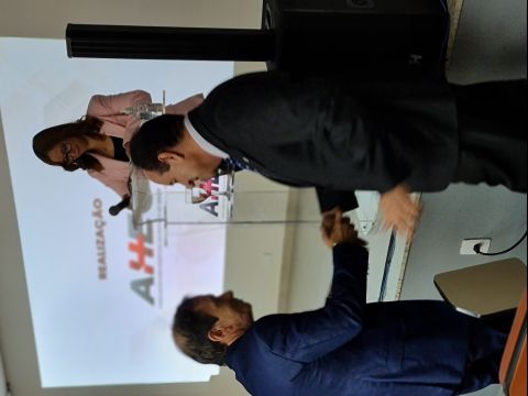 As elei��es municipais e seu impacto na Sa�de